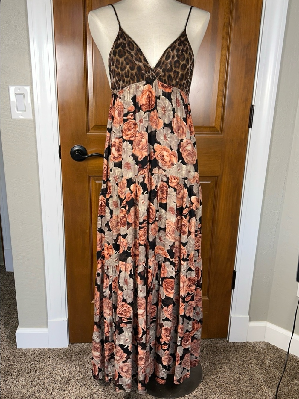 Blu Moon Floral Leopard Print Maxi Dress Peach Pink Brown Boho V-Neck Size 2/M